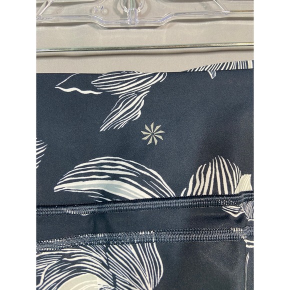 Athleta Sonic Skort Navy Blue White Floral Print Women's Size Large Pickleball - Picture 5 of 11